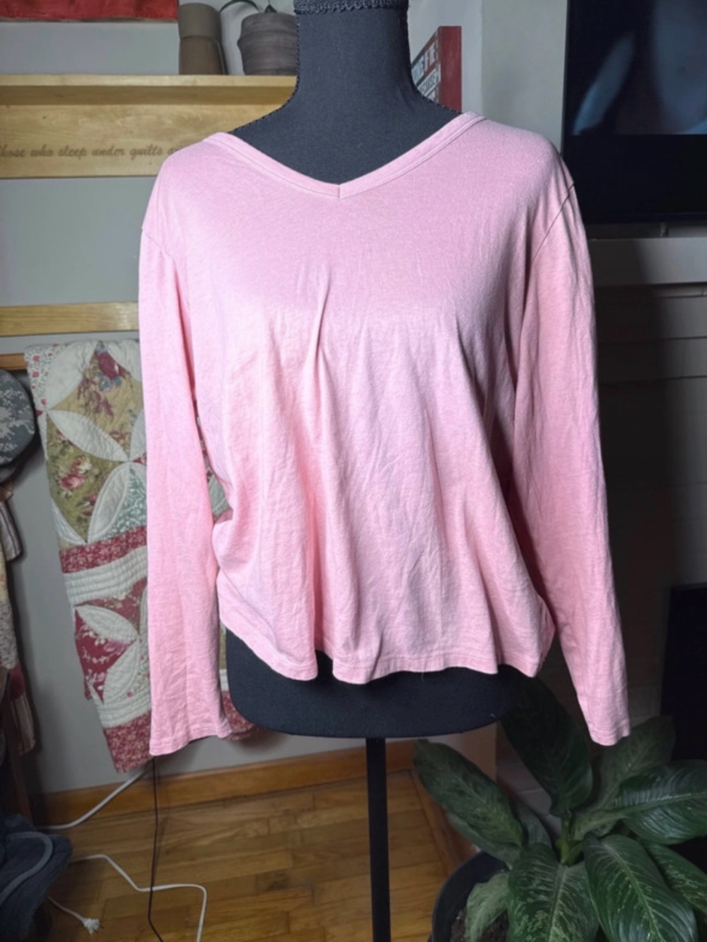 Old Navy Light Pink V-Neck Long Sleeve Top